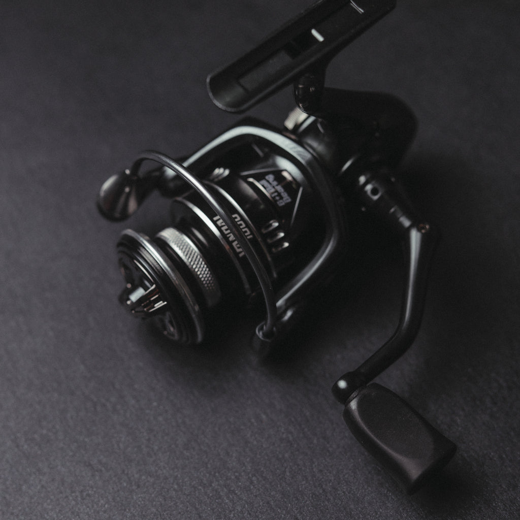 VANDAL SPINNING REEL