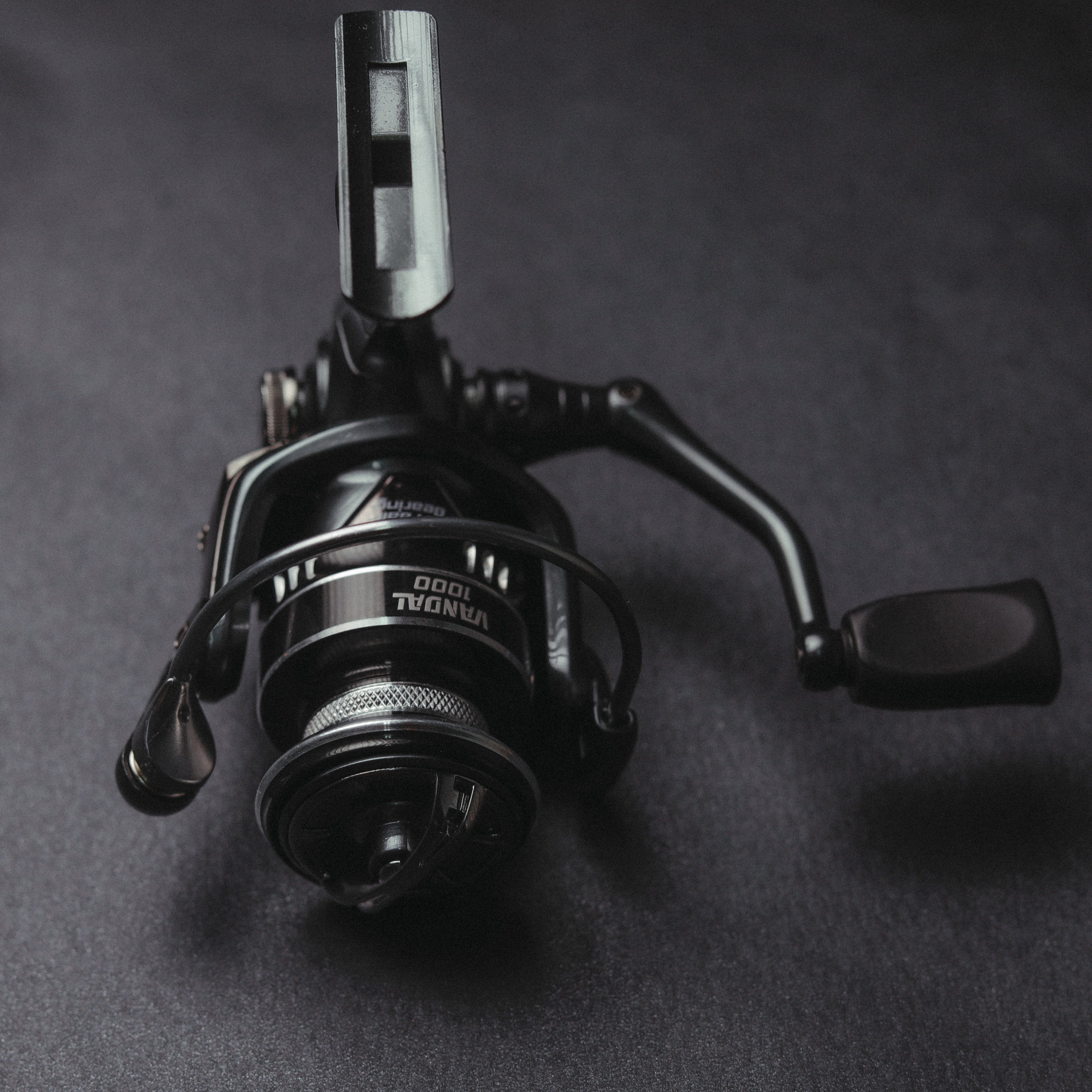 VANDAL SPINNING REEL