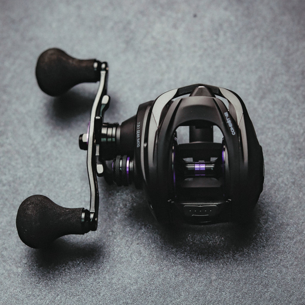 COMBAT V2 BAITCASTING REEL