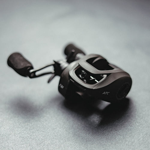 COMBAT V2 BAITCASTING REEL CBPV2201 (LEFT HAND 7.0:1 GEAR RATIO) – ATC Fishing