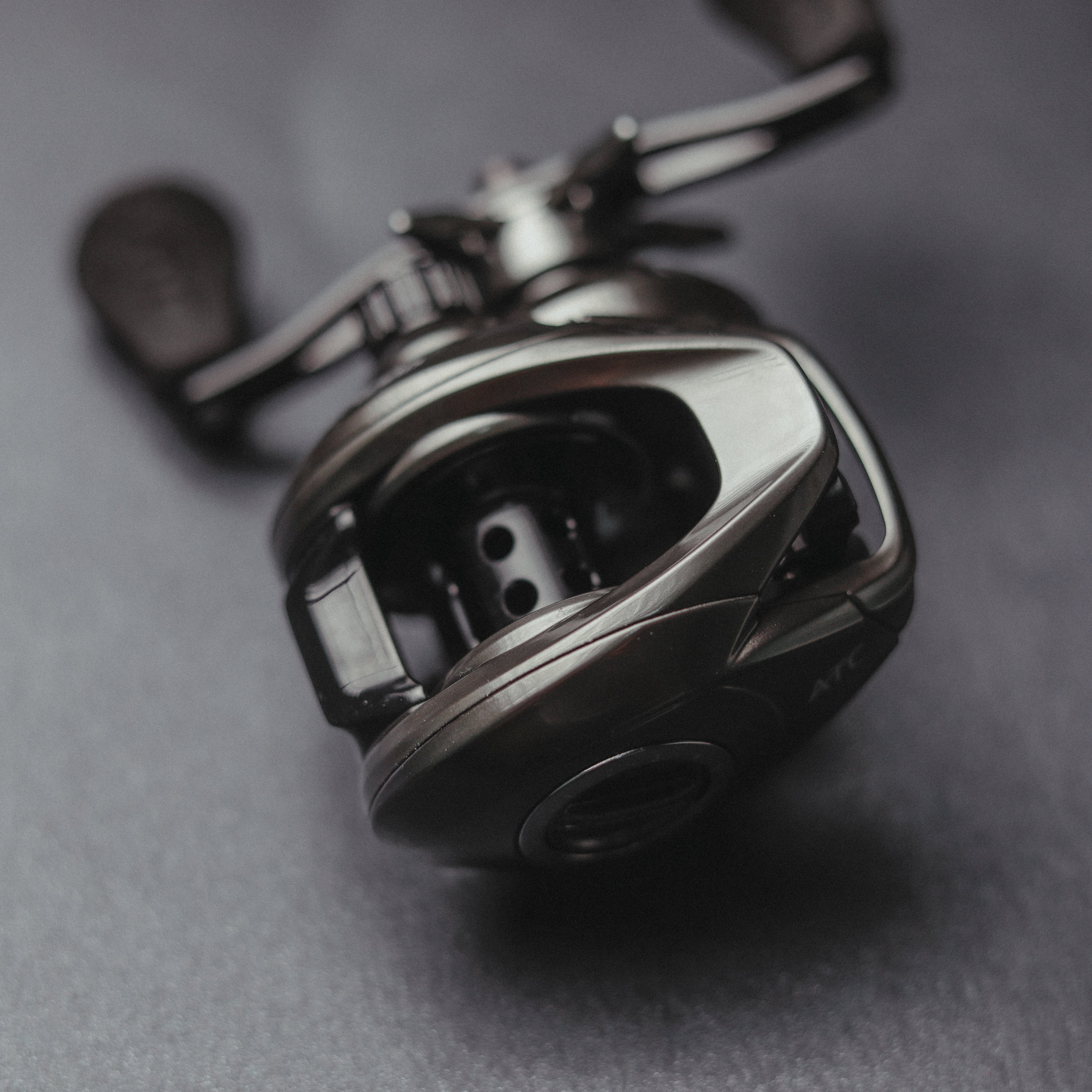 KRAVEN BAITCASTING REEL